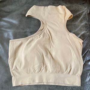 asymmetrical bra 🤎🥥